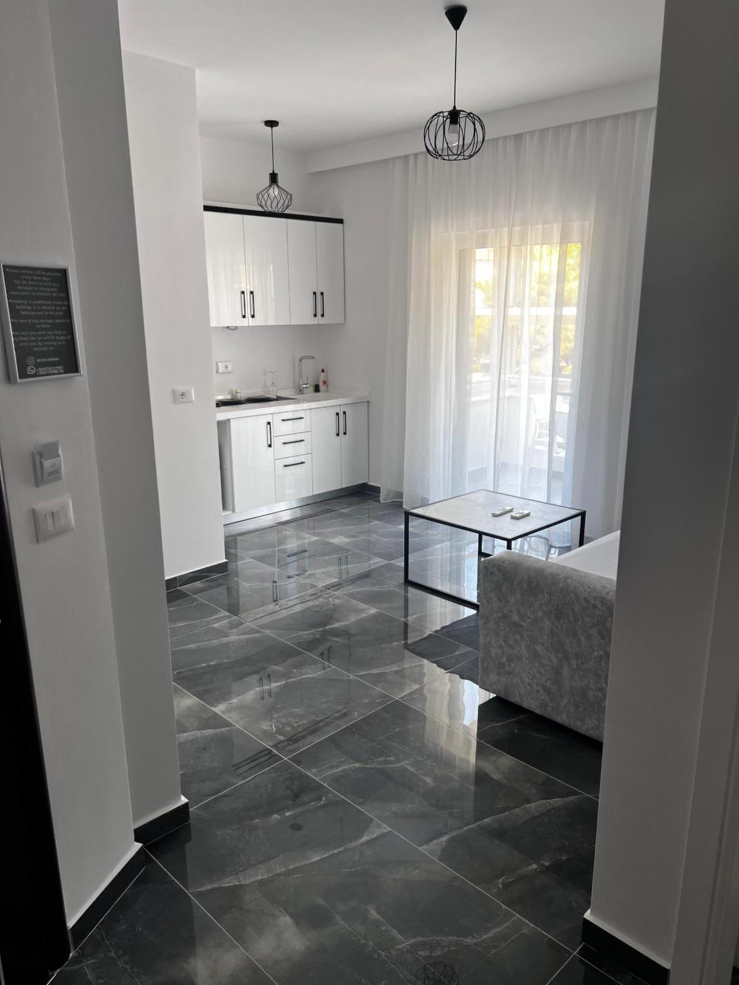 Noya Sr Sarandë