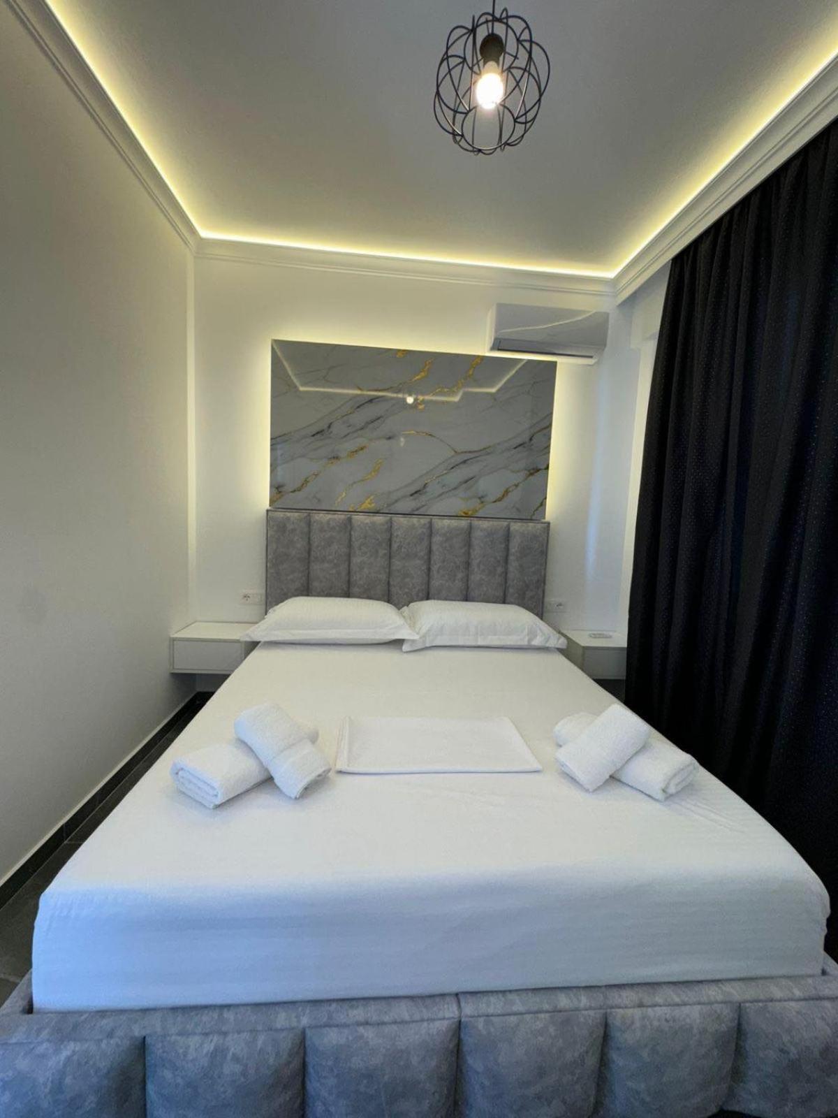 Noya Sr Sarandë