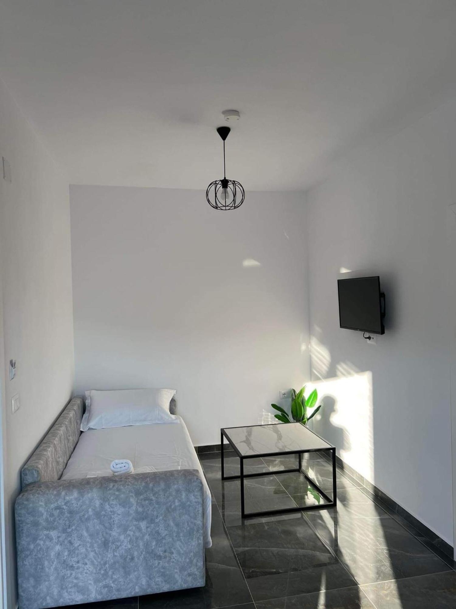 Aparthotel Noya Sr Sarandë
